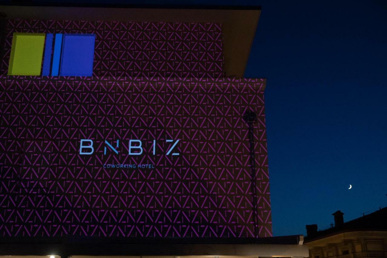 Bnbiz - Coworking Hotel 费伦佐拉亚达 外观 照片